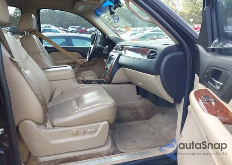 2007 Chevrolet Tahoe Ltz из США, поврежденный, VIN 1GNFK13057R401322